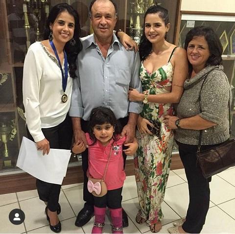 Família