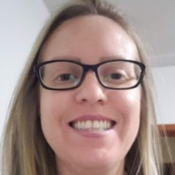 Elaine Pereira Lima Scartezzini