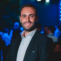 Evandro Vilas Bõas