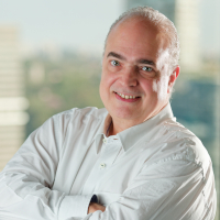Hermano do Amaral Pinto Jr.