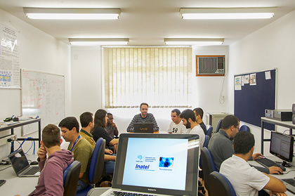 Laboratório de Radiofrequência e Microondas