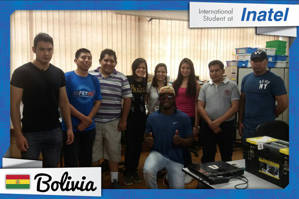 Estudante universidad privada del valle bolivia