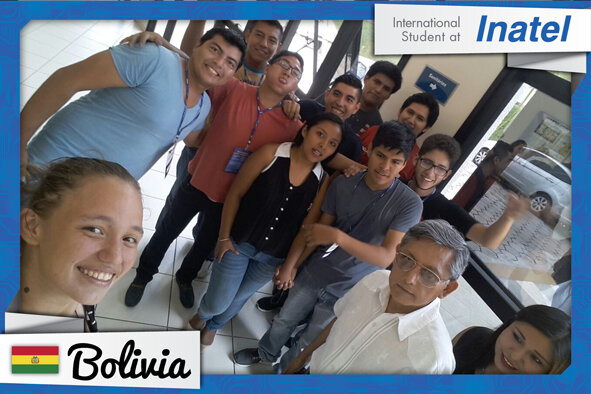 Estudante da universidade autonoma Gabriel rene moreno bolivia