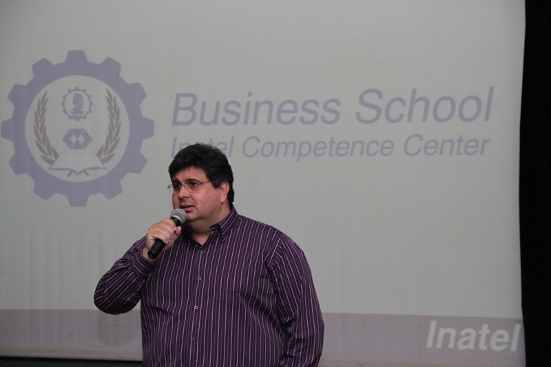 inatel-lancamento-business-school-ago-2012-5