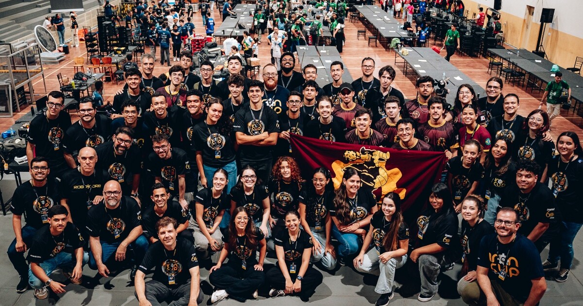 Competição de robótica movimentou o campus do Instituto e reuniu mais de 450 robôs em disputa.