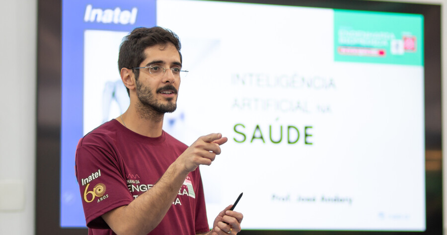 Evento reúne palestras, minicursos e atividades práticas que aproximam os estudantes das principais tendências e desafios da área.