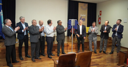 Evento reuniu representantes da indústria, governo e academia para debater aplicações da IA e marcou oficialmente o lançamento do HPC da instituição