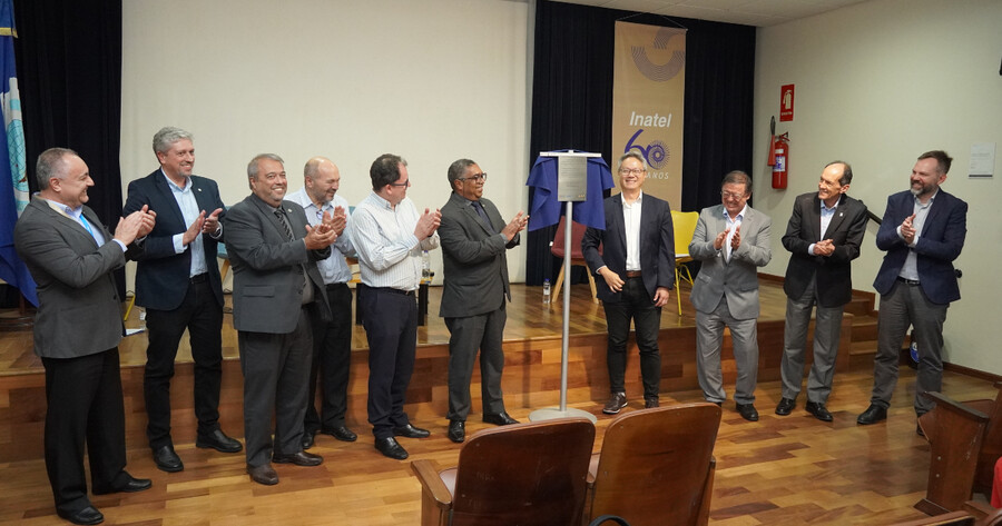 Evento reuniu representantes da indústria, governo e academia para debater aplicações da IA e marcou oficialmente o lançamento do HPC da instituição