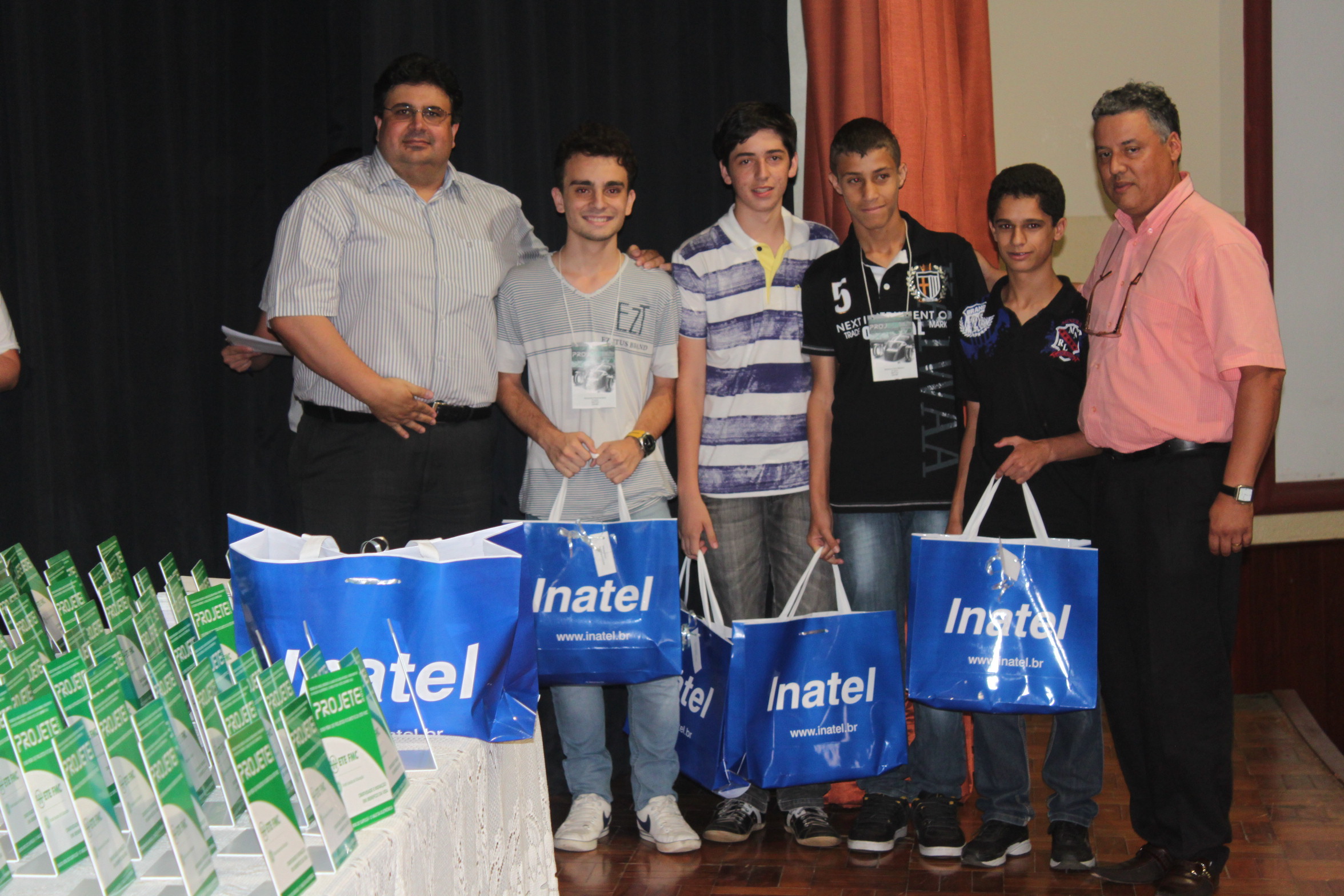 inatel-premio-projete-out-2012