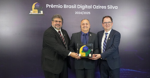 Projeto Nativos do Futuro foi premiado por promover transformação digital e preparar jovens para as profissões do futuro.