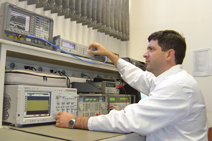 Laboratório de Radiofrequência e Microondas