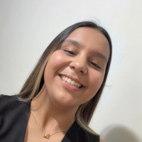 Mirela Rezende